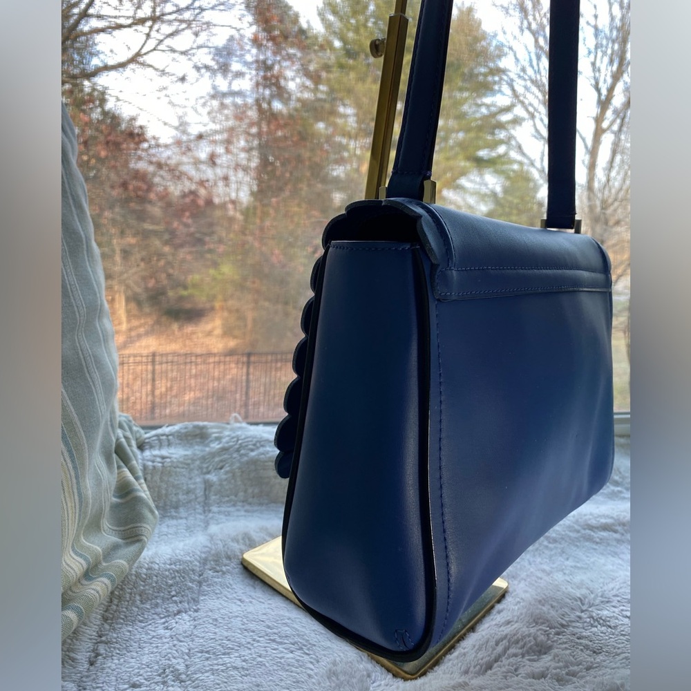 Kate Spade New York Maple Ct Scallop Jazmin Royal Blue Shoulder Bag - Picture 3 of 10